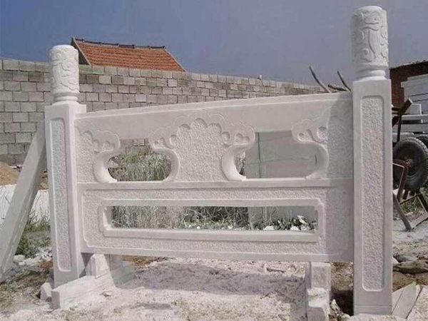 石栏杆
